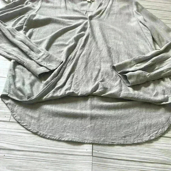 Anthropologie Cloth & Stone faux wrap v neck  top high low hemline - Picture 4 of 6